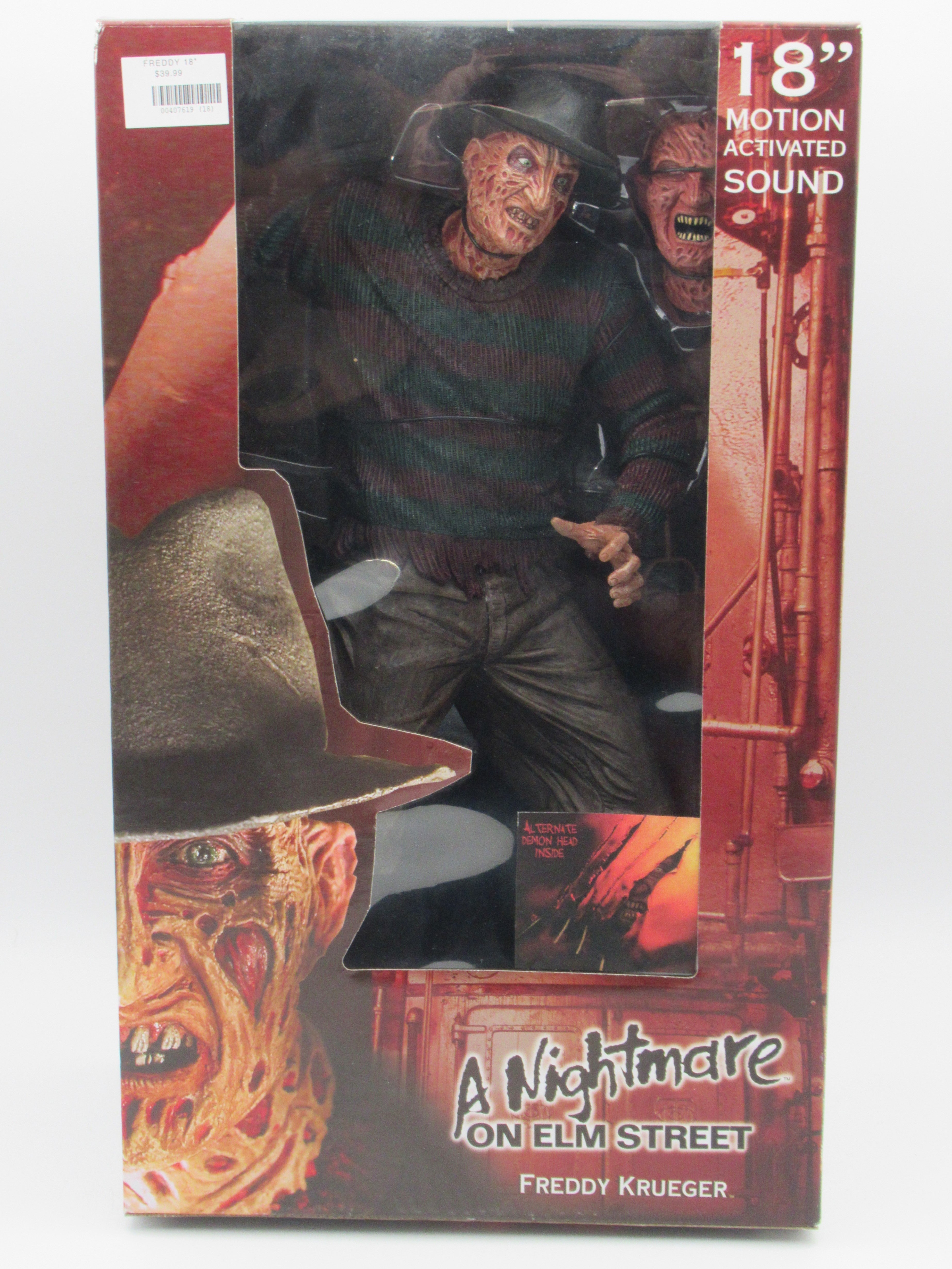 A NIGHTMARE ON ELM STREET Freddy Krueger Motion Activated Sound 18" Figure - NECA (2004) Horror Collectible